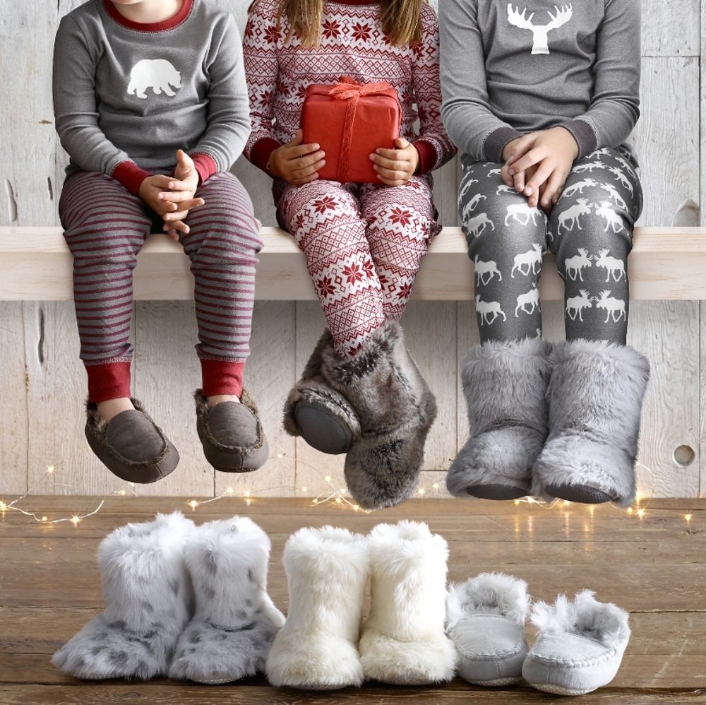 RH Baby & Child Luxe Faux Fur Booties 12-24mo.